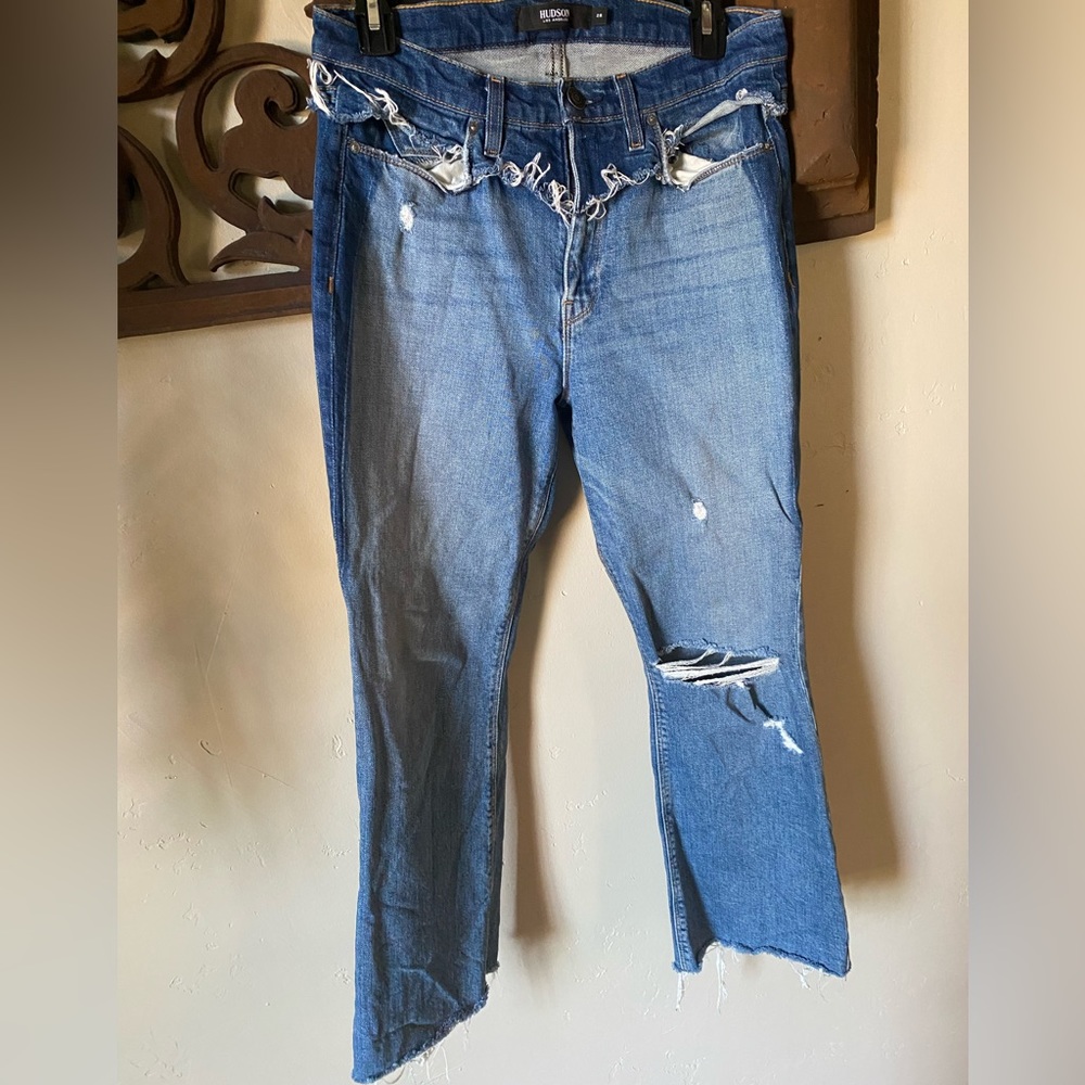 Hudson Distressed Cropped Jean